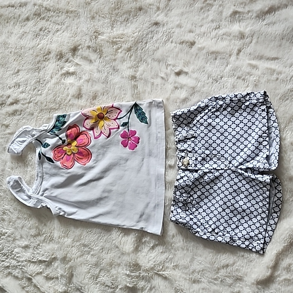 Little girls tops and bottom